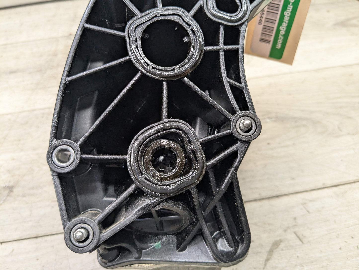 OEM BMW G01 G05 G16 G20 G22 G26 G30 Engine B58 Filter Oil Filter Housing Cooler
