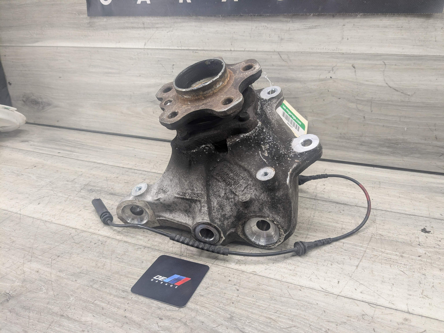OEM BMW G20 G22 G23 330 M340 FRONT Left Driver Hub Spindle Knuckle Bearing AWD