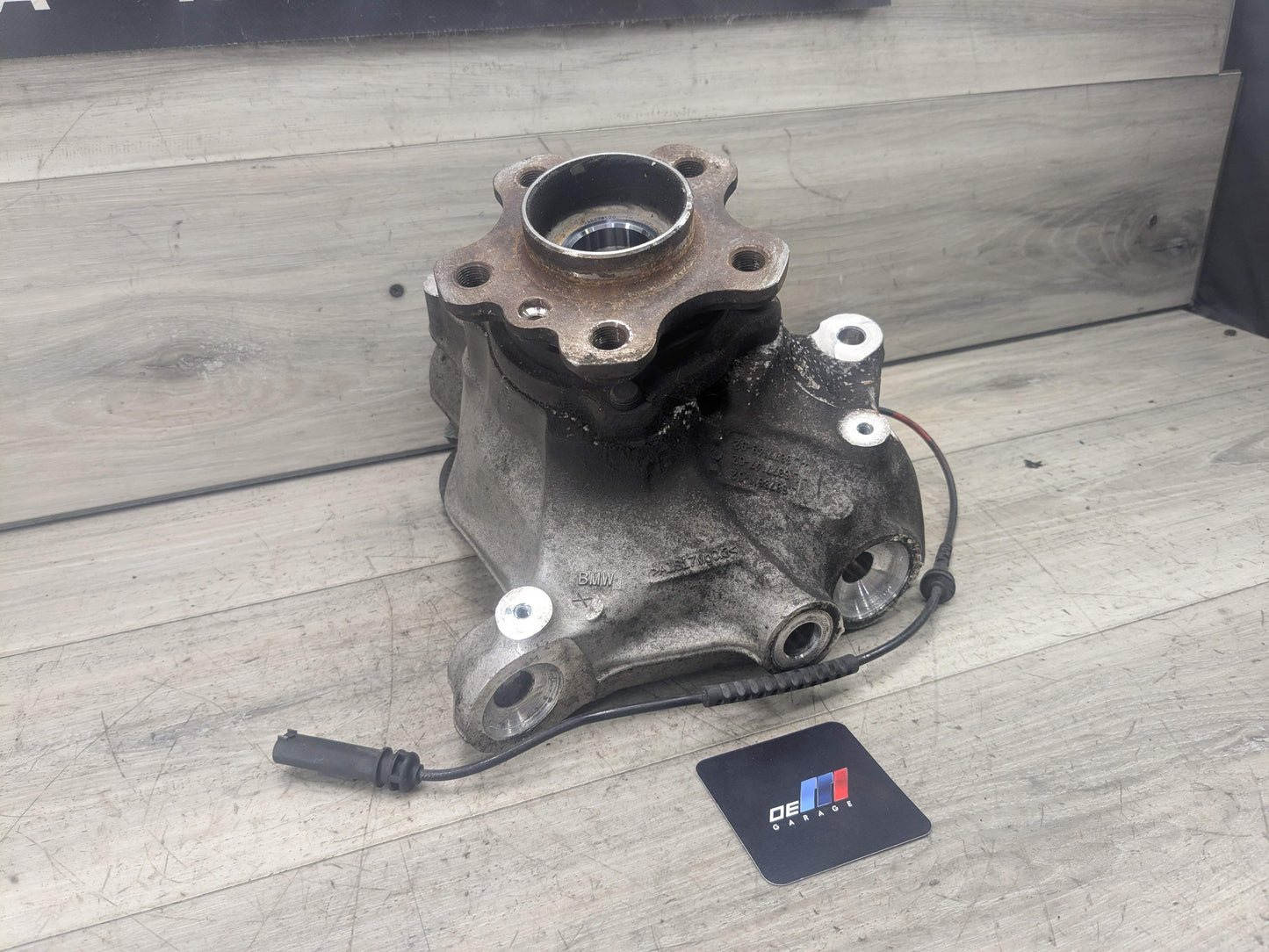 OEM BMW G20 G22 G23 330 M340 FRONT Left Driver Hub Spindle Knuckle Bearing AWD