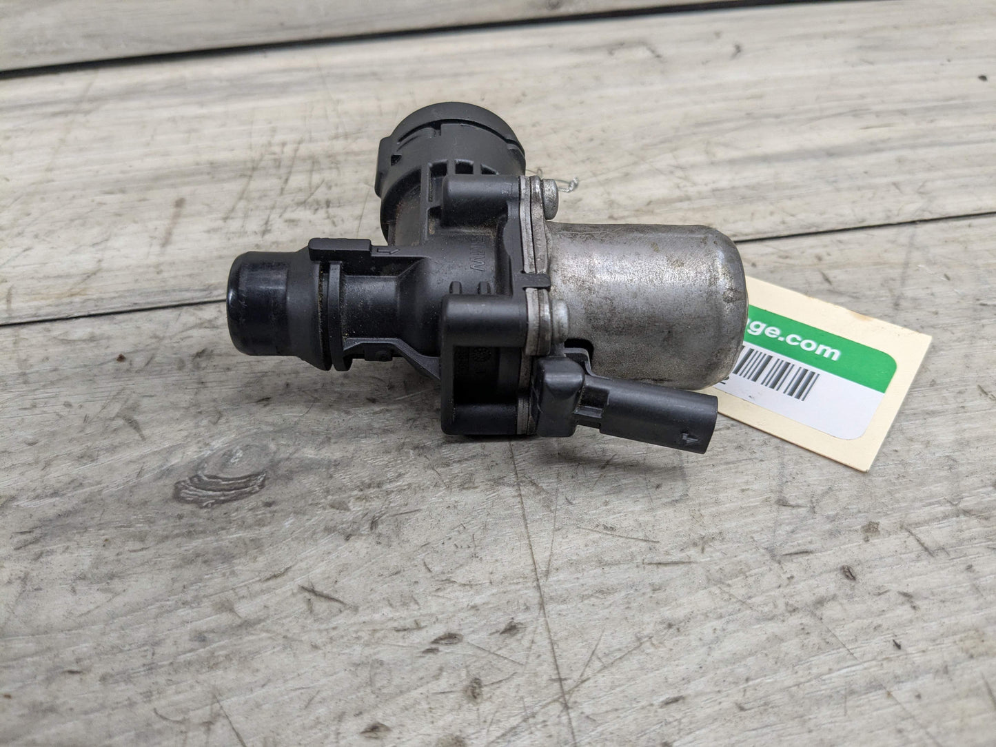 OEM BMW F30 G12 G20 G30 Engine B46 B48 B58 Variable Valve Timing Solenoid