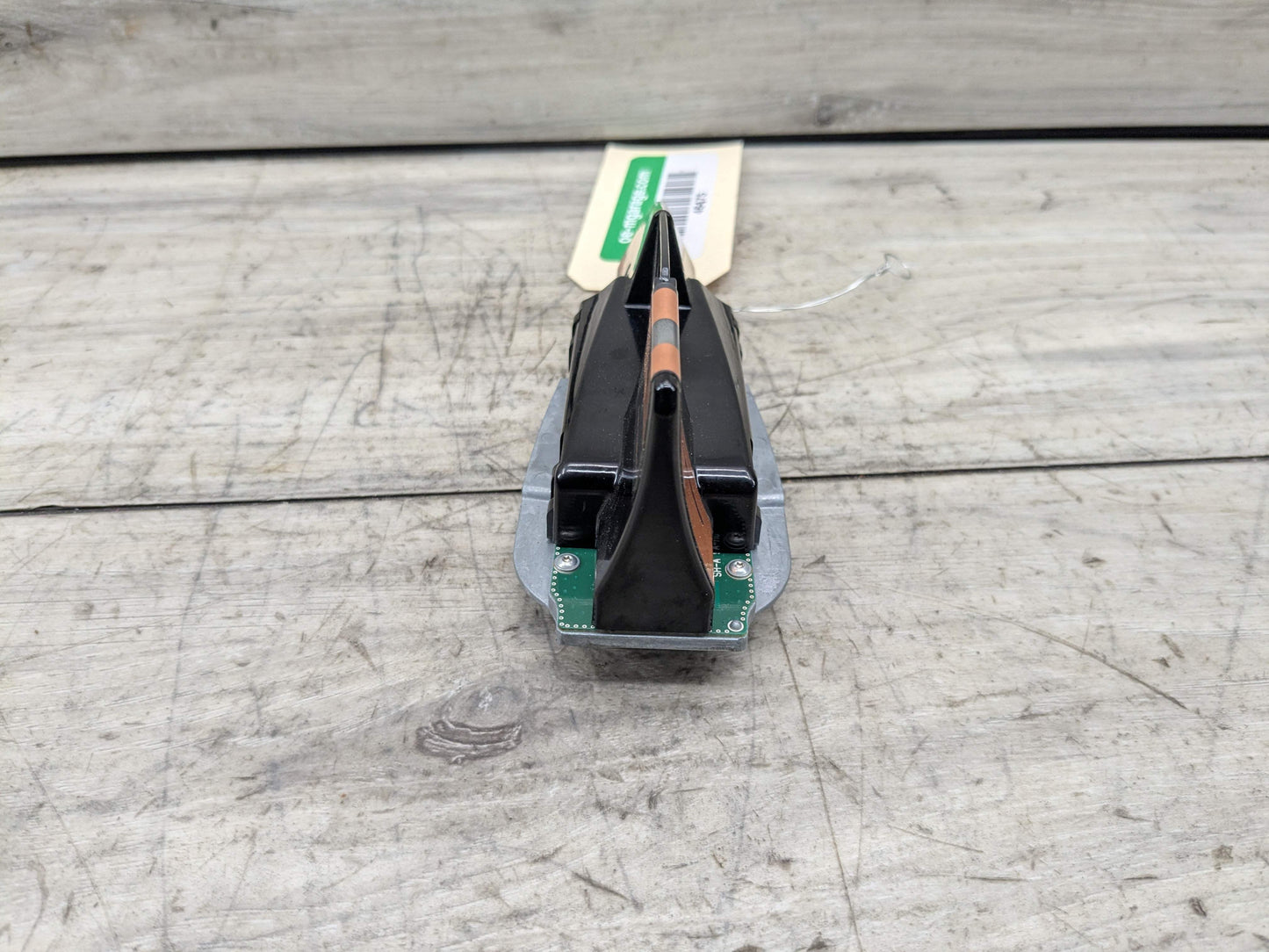 OEM BMW F97 F98 G01 G02 G05 G06 G07 G20 G30 Roof Shark Fin Radio Antenna Module