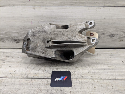 19-22 OEM BMW G20 330iX Engine B46 Left Driver Side Motor Engine Mount Bracket