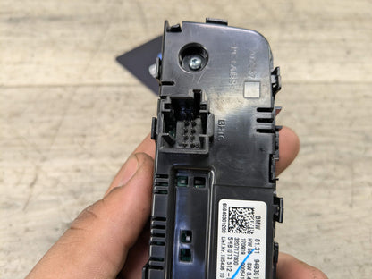 OEM BMW G20 G22 G23 G26 G80 G82 G83 Rear AC Air Climate Control Switch Module