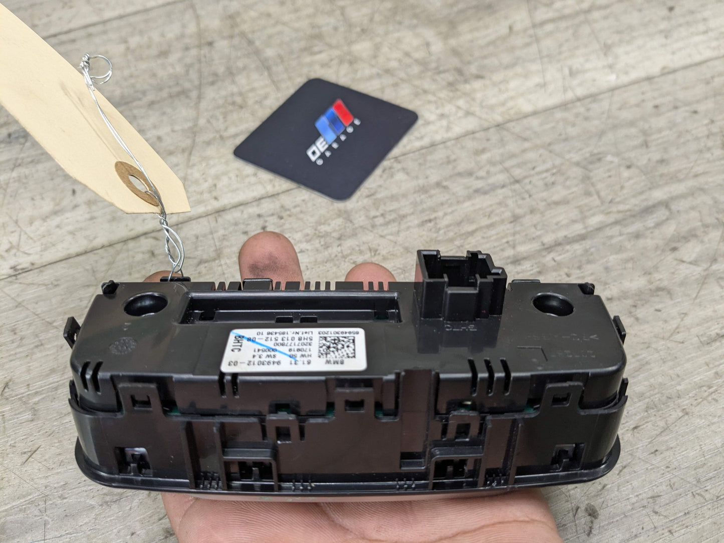 OEM BMW G20 G22 G23 G26 G80 G82 G83 Rear AC Air Climate Control Switch Module