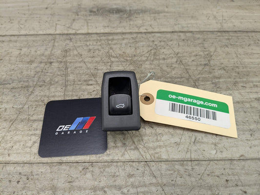 OEM BMW F90 F97 G01 G05 G20 G30 Trunk Lid Liftgate Open Release Switch Button