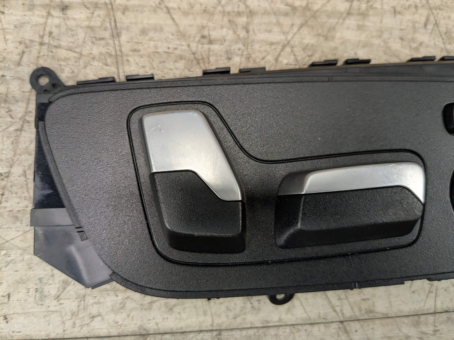19-24 OEM BMW F97 G01 G20 G26 Front Right Passenger Seat Adjust Control Switch