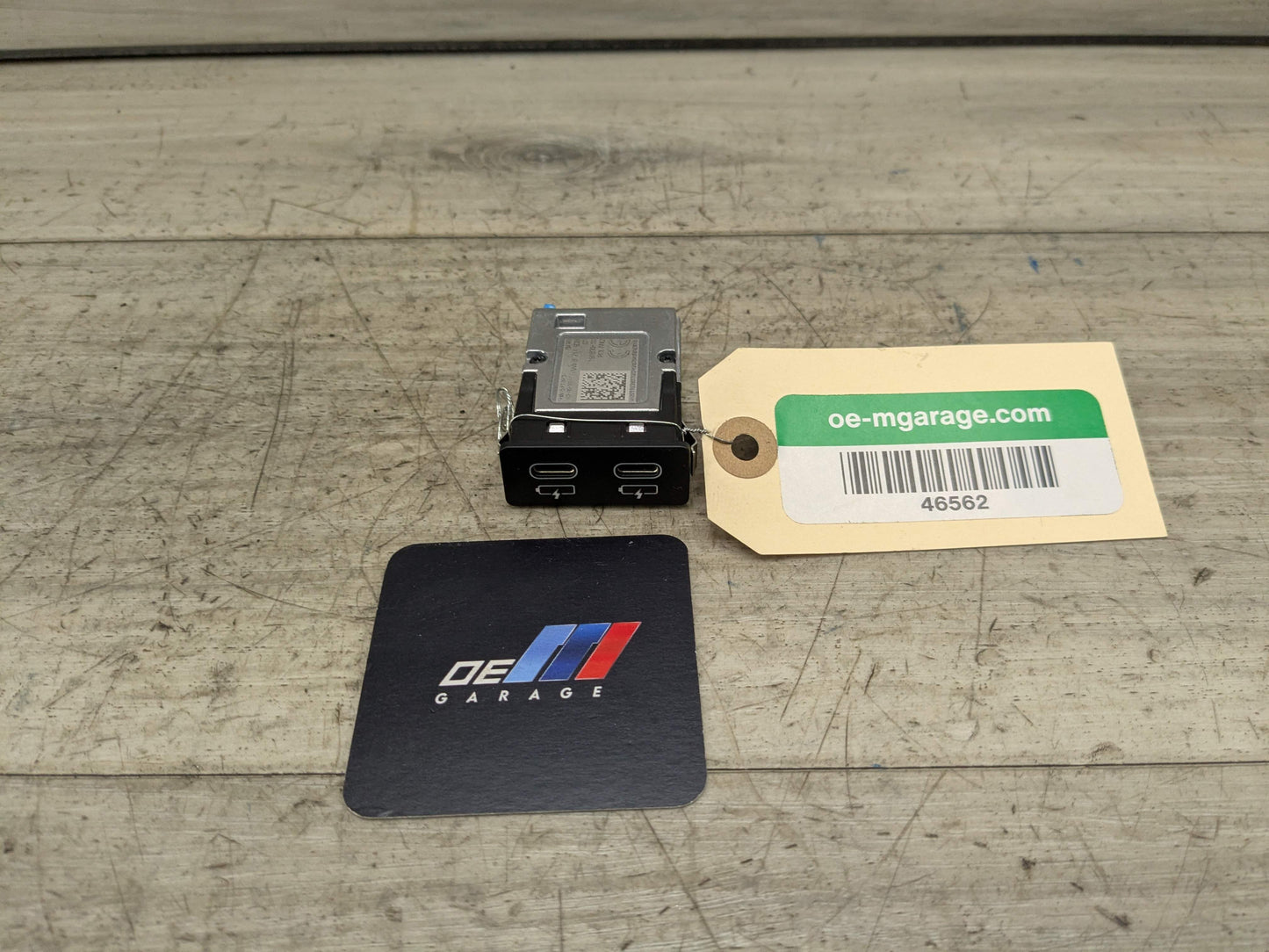 OEM BMW F48 F97 G01 G12 G20 G26 G30 USB Type C Socket Charger Port Connector