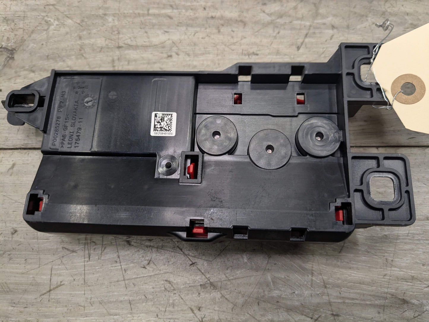 OEM BMW G20 G22 G23 G26 G80 G82 B+ Positive Battery Junction Terminal Fuse Box
