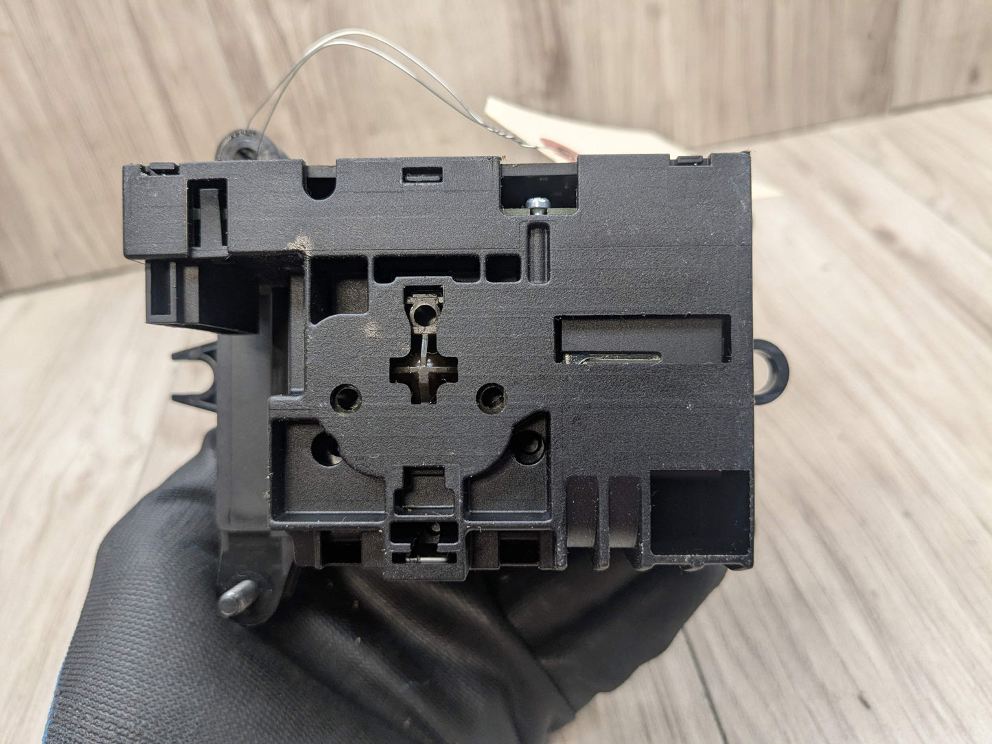 14-19 OEM BMW F15 F16 X5 X6 Automatic Transmission Shifter Gear Selector Switch