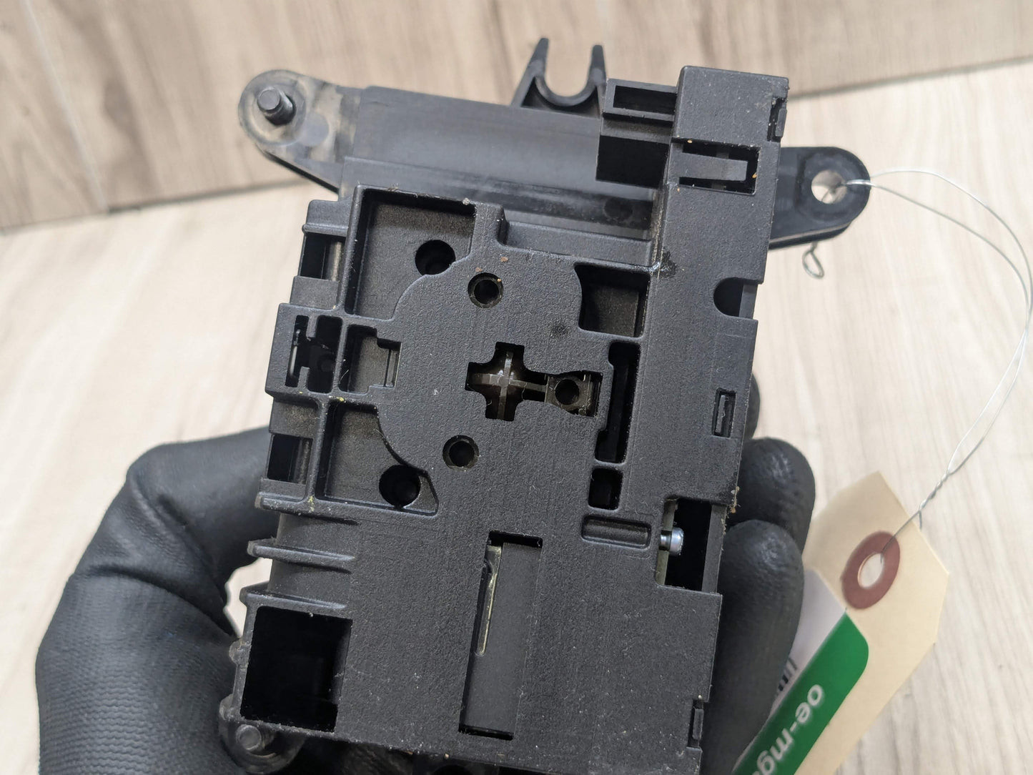 14-19 OEM BMW F15 F16 X5 X6 Automatic Transmission Shifter Gear Selector Switch