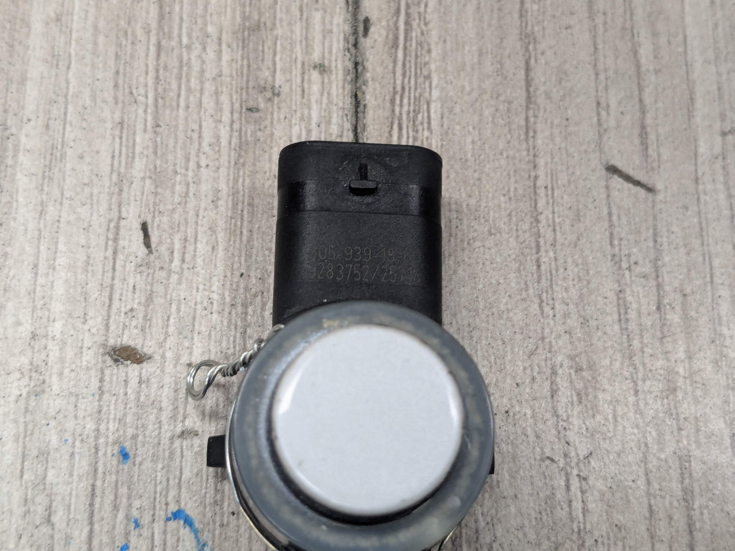 OEM BMW F15 F16 F48 F90 F97 G01 G12 G30 X1 X3 X5 Bumper Parking PDC Sensor White