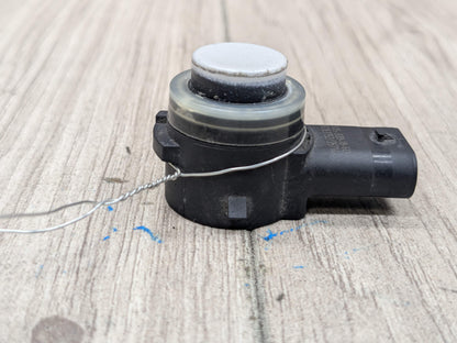 OEM BMW F15 F16 F48 F90 F97 G01 G12 G30 X1 X3 X5 Bumper Parking PDC Sensor White