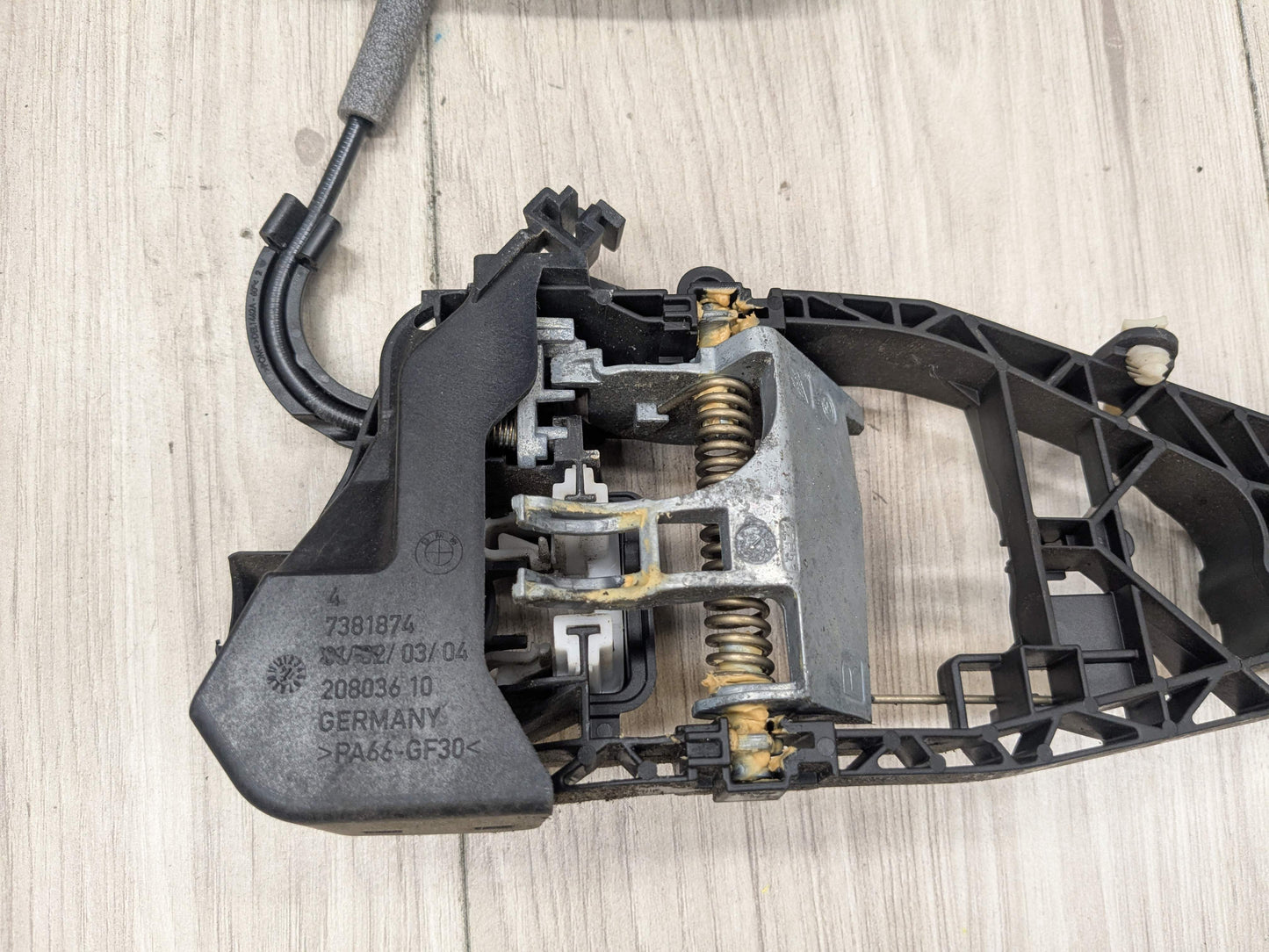 OEM BMW F15 F39 F48 X5 REAR Right Passenger Side Door Handle Lock Latch Actuator