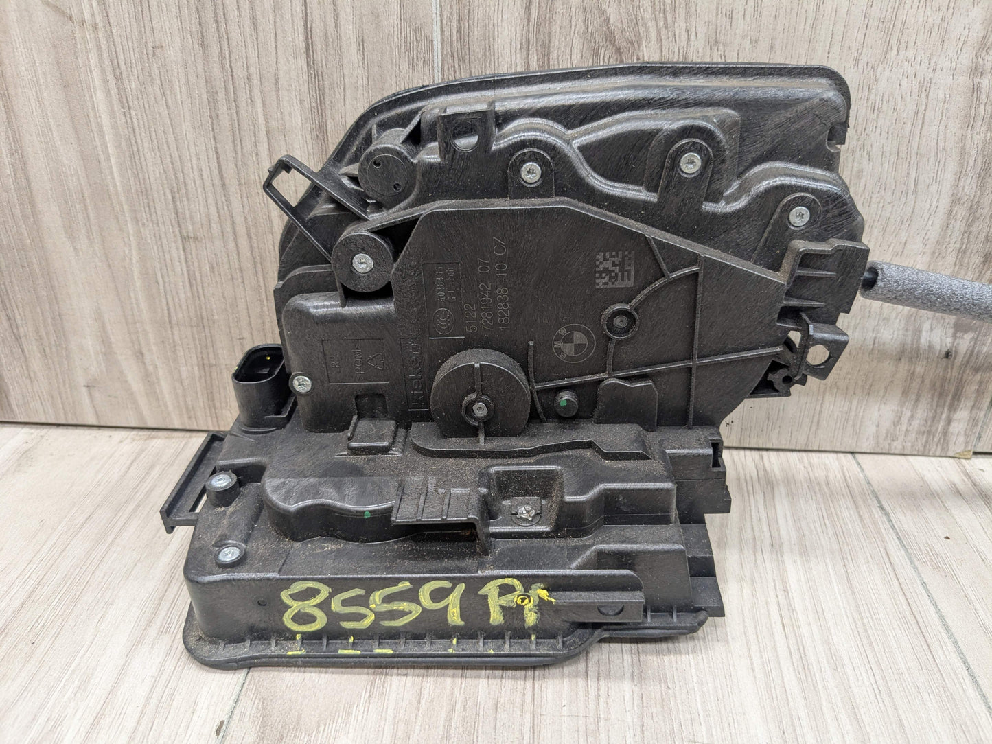 OEM BMW F15 F39 F48 X5 REAR Right Passenger Side Door Handle Lock Latch Actuator