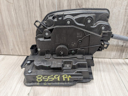 OEM BMW F15 F39 F48 X5 REAR Right Passenger Side Door Handle Lock Latch Actuator