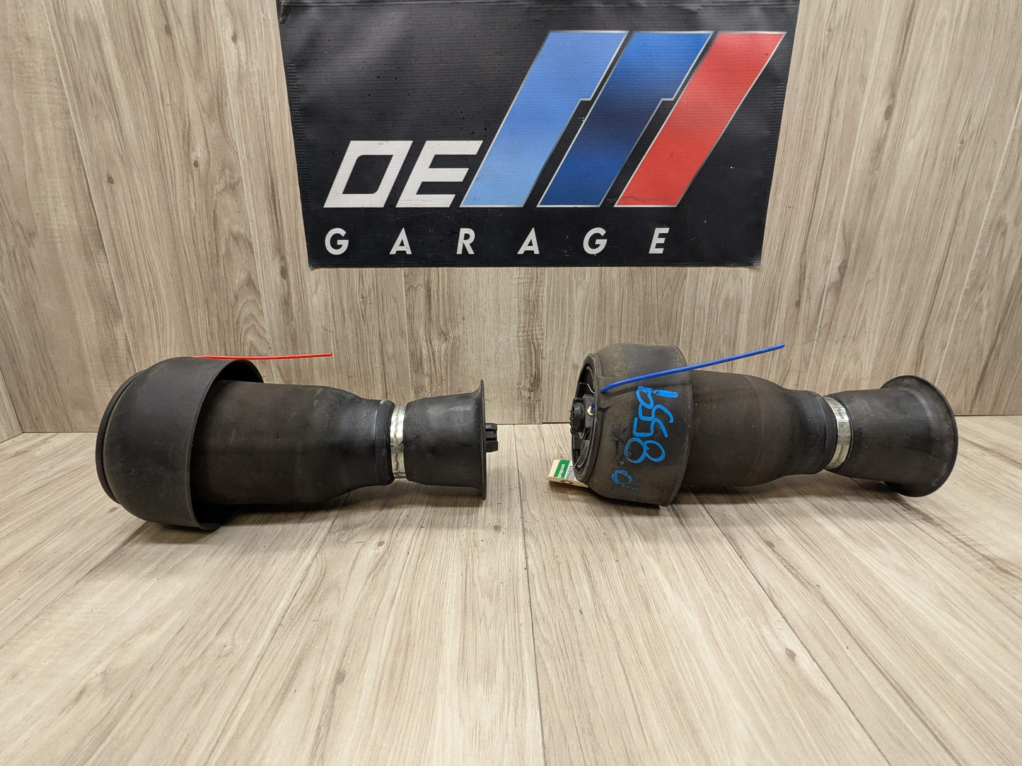 OEM BMW F15 F16 X5 X6 Rear Left Right Air Suspension Pneumatic Spring SET