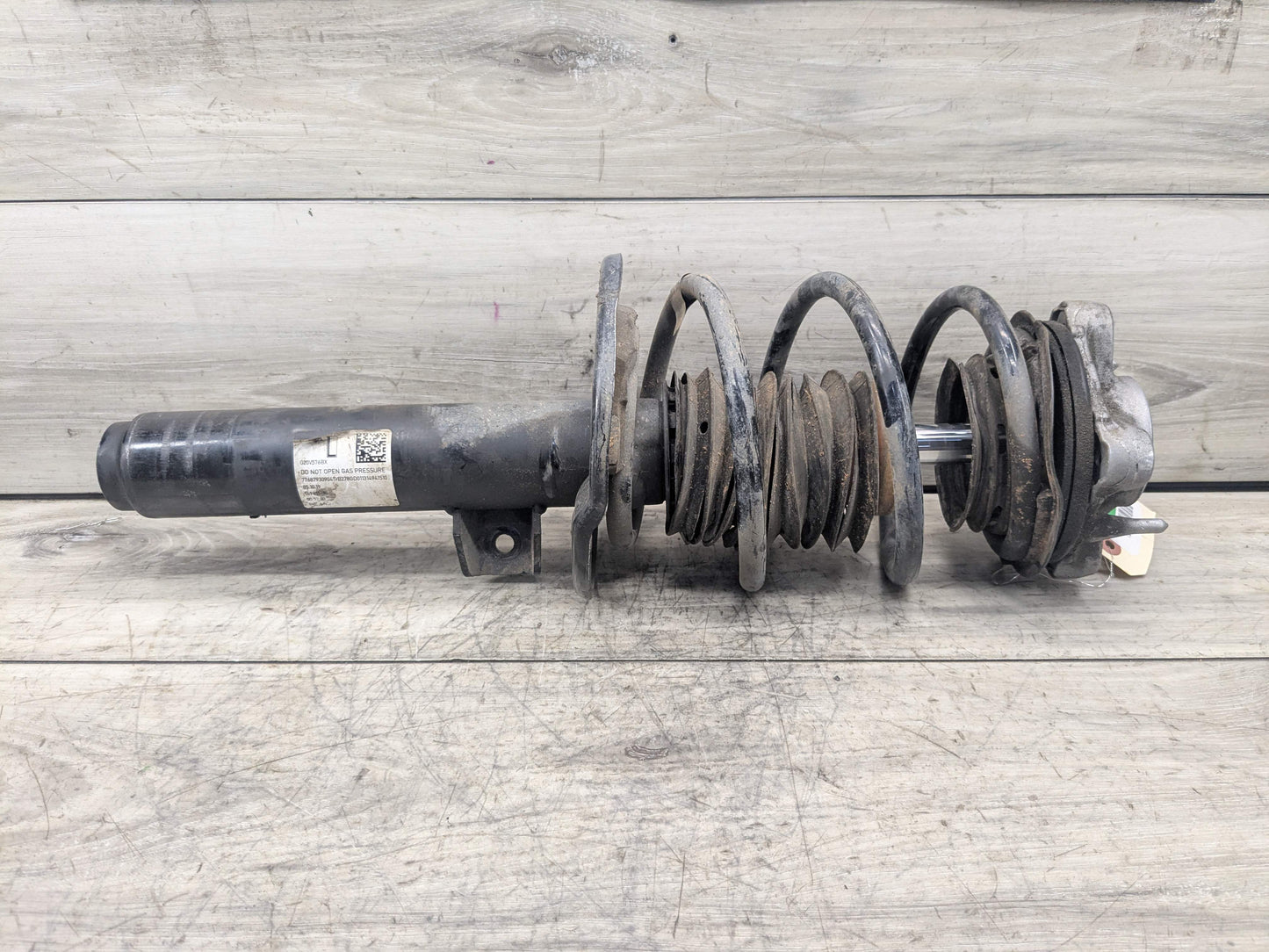 19-25 OEM BMW G20 330iX AWD Front Left Driver Side Spring Strut Shock Absorber