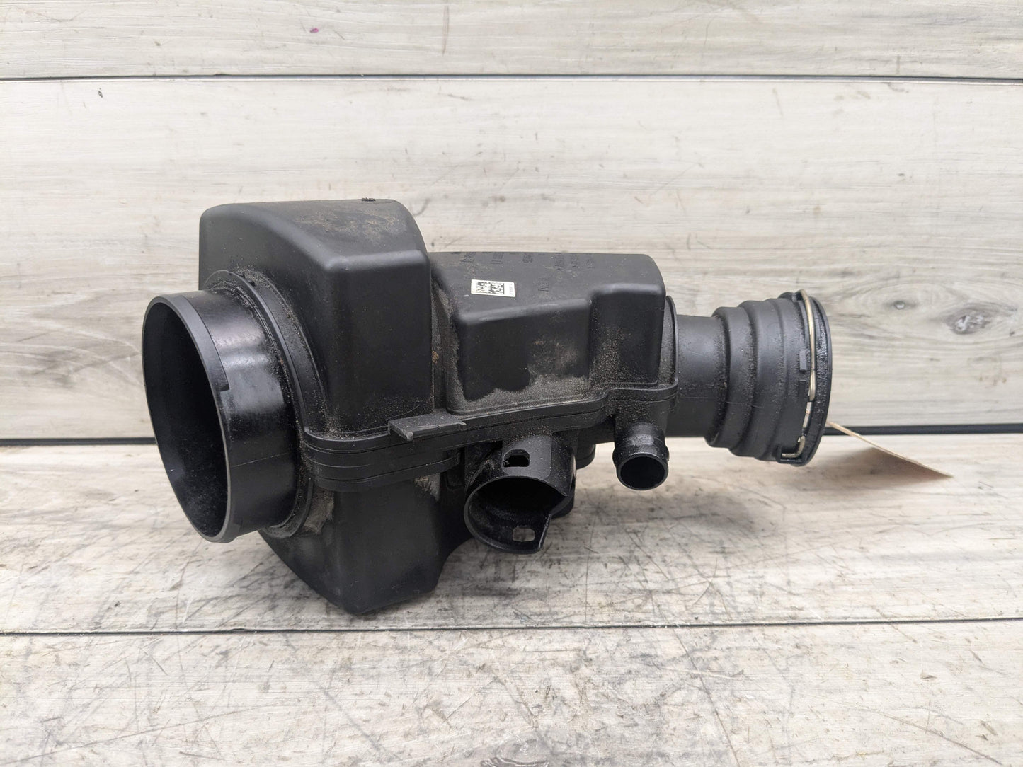19-24 OEM BMW G20 G22 G23 G29 330 430 Z4 Filtered Air Intake Pipe Resonator B46