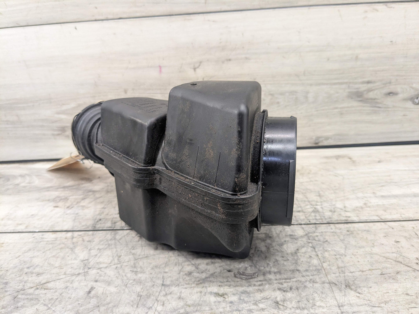 19-24 OEM BMW G20 G22 G23 G29 330 430 Z4 Filtered Air Intake Pipe Resonator B46
