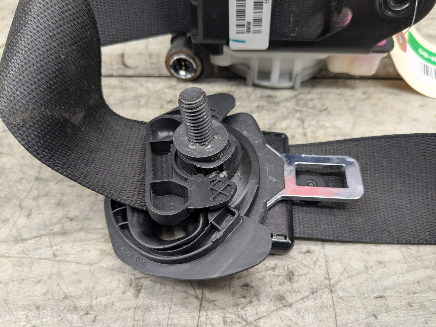 11-18 OEM BMW F25 F26 X3 X4 Front Left Driver Side Seat Belt Seatbelt Retractor