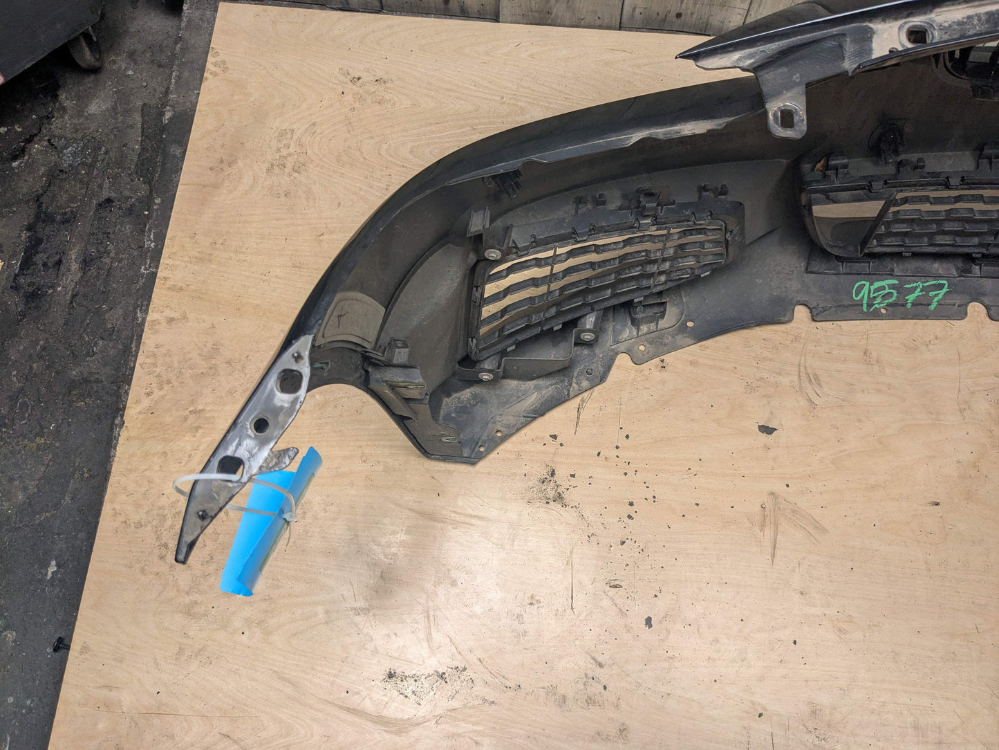 *14-20 OEM BMW F32 F33 F36 M Sport Front Bumper Cover Panel w/ Grilles Black 475