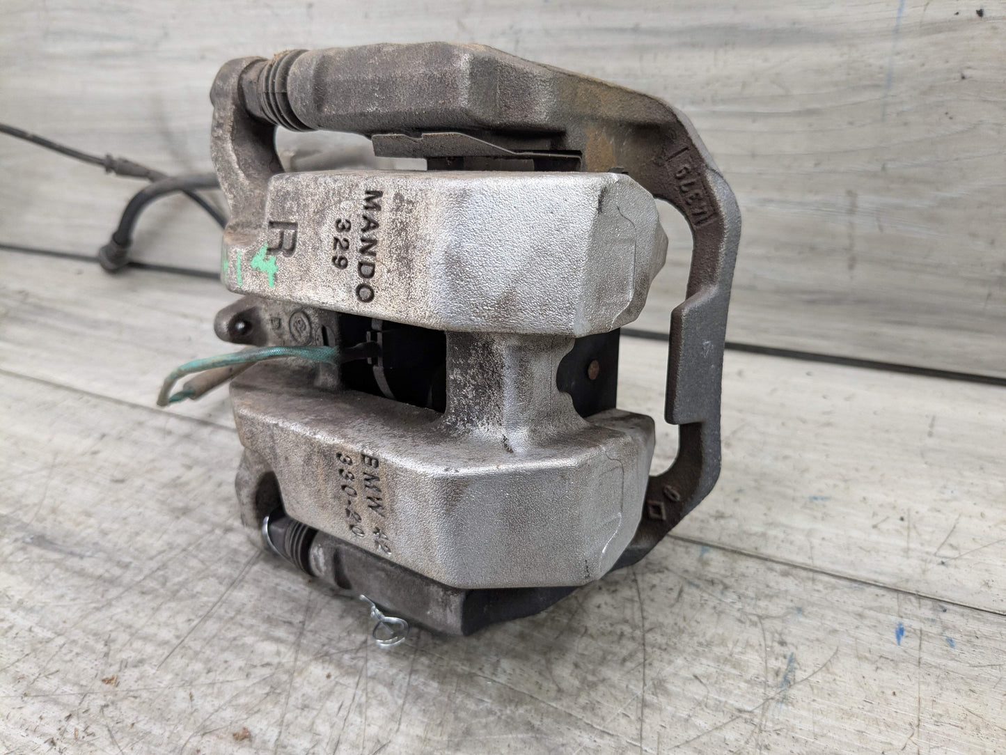 OEM BMW G20 G22 G23 G26 G42 330 M340 430 440 REAR Right Passenger Brake Caliper