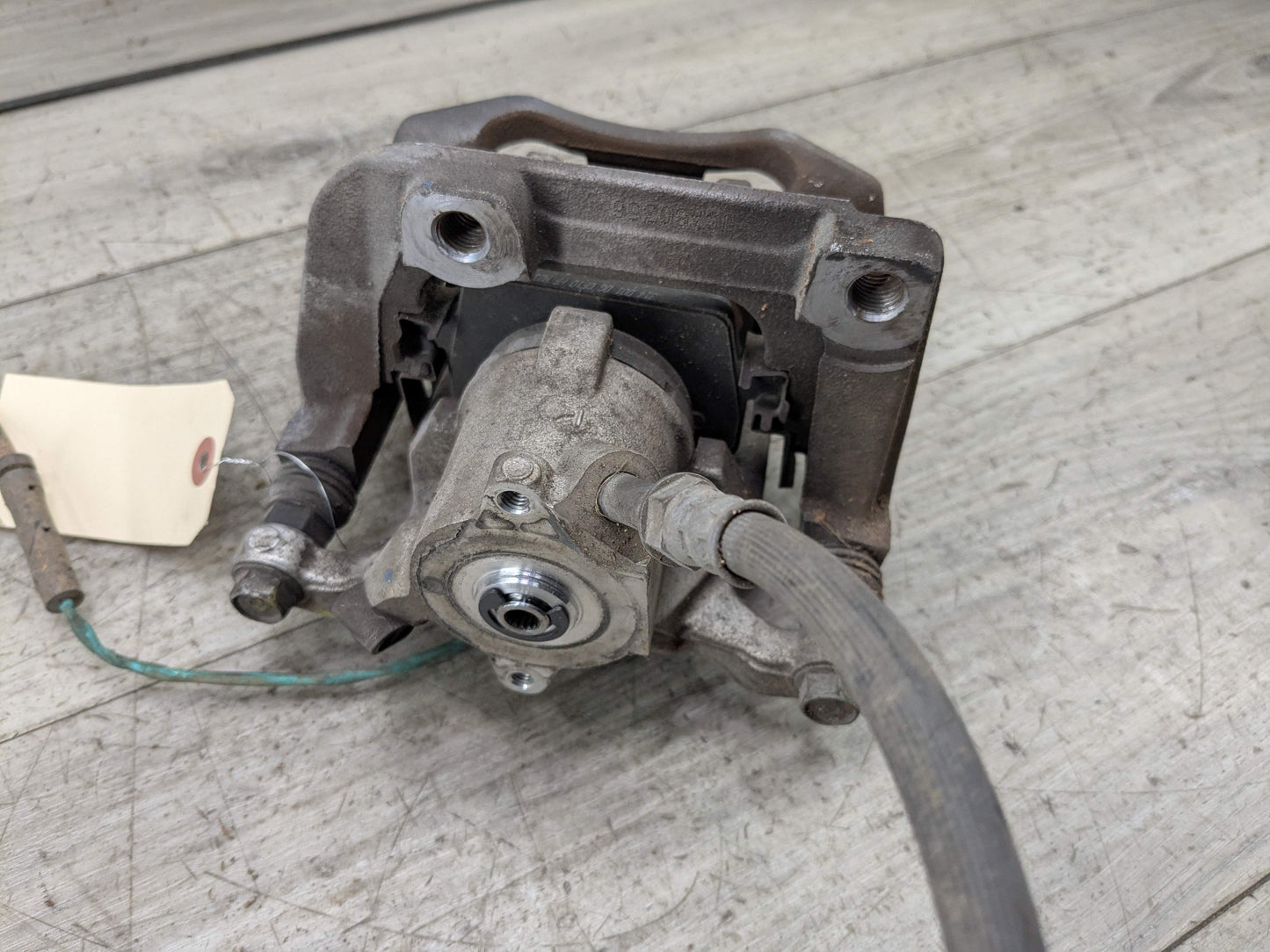 OEM BMW G20 G22 G23 G26 G42 330 M340 430 440 REAR Right Passenger Brake Caliper