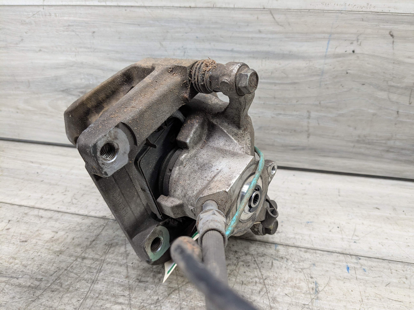 OEM BMW G20 G22 G23 G26 G42 330 M340 430 440 REAR Right Passenger Brake Caliper