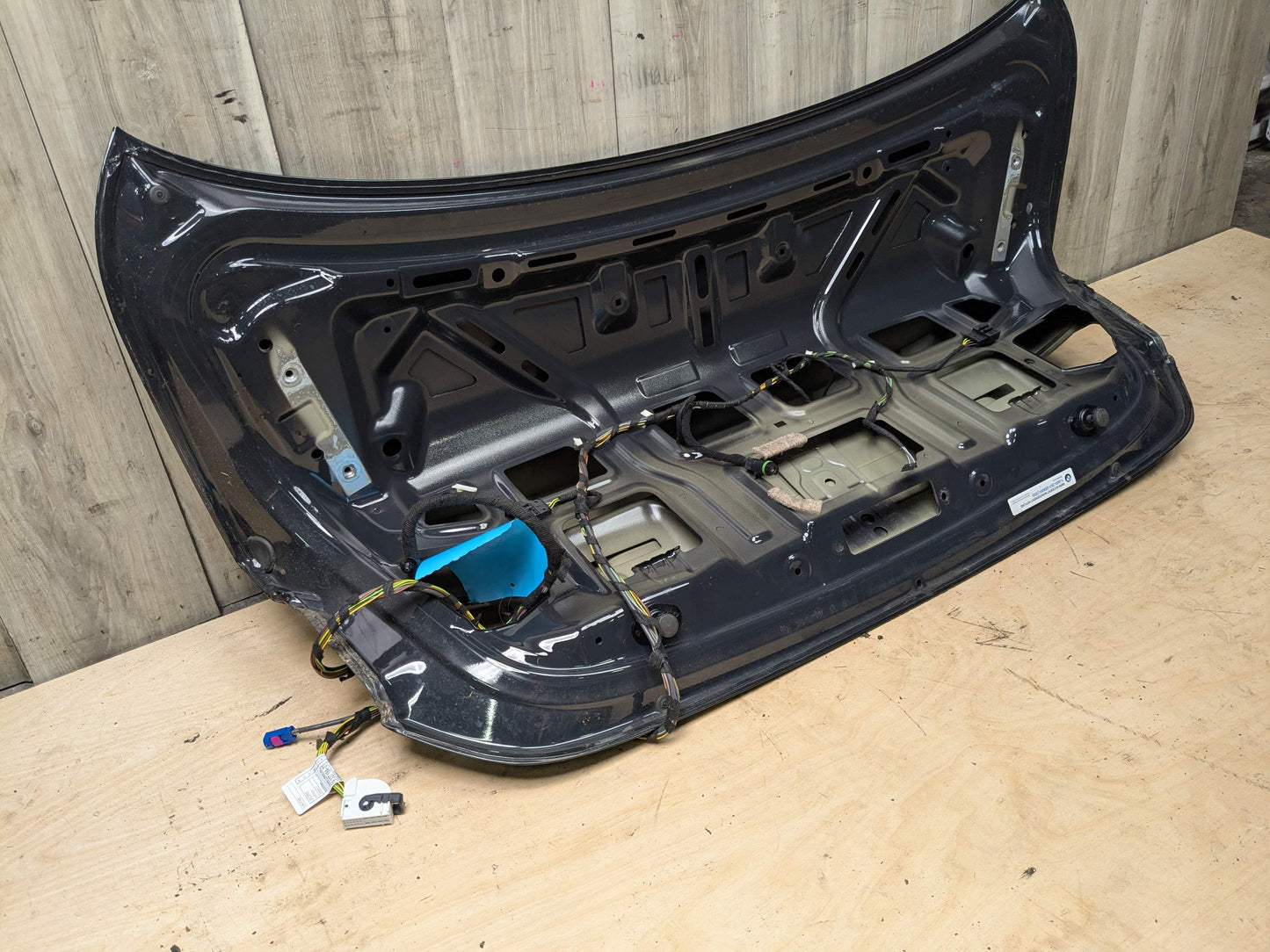 14-20 OEM BMW F32 428 430 435 440 Rear Trunk Lid Panel Deck Shell Black 475