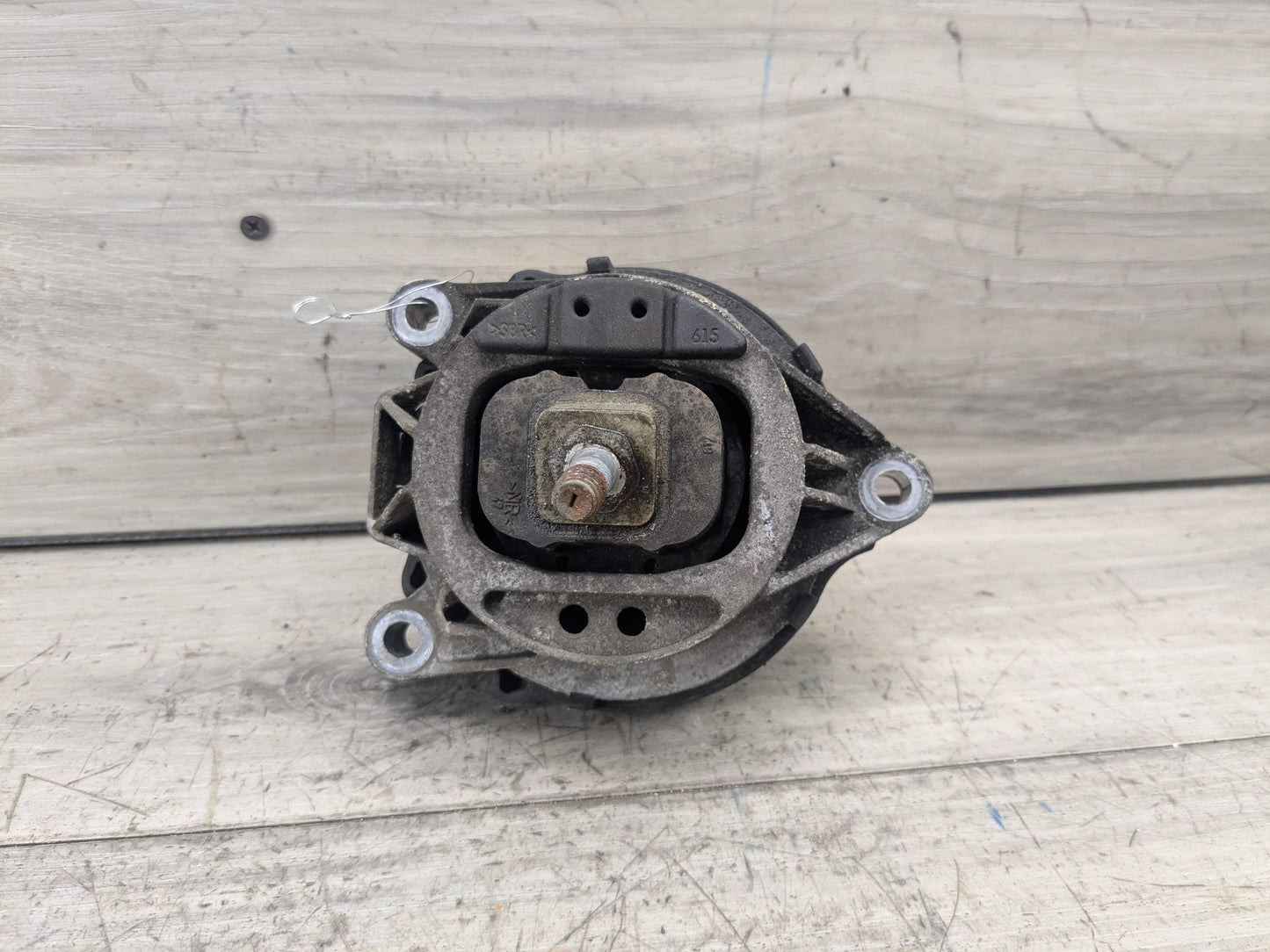 OEM BMW F22 F23 F30 F32 F33 F36 Engine B58 N55 Left Driver Motor Mount