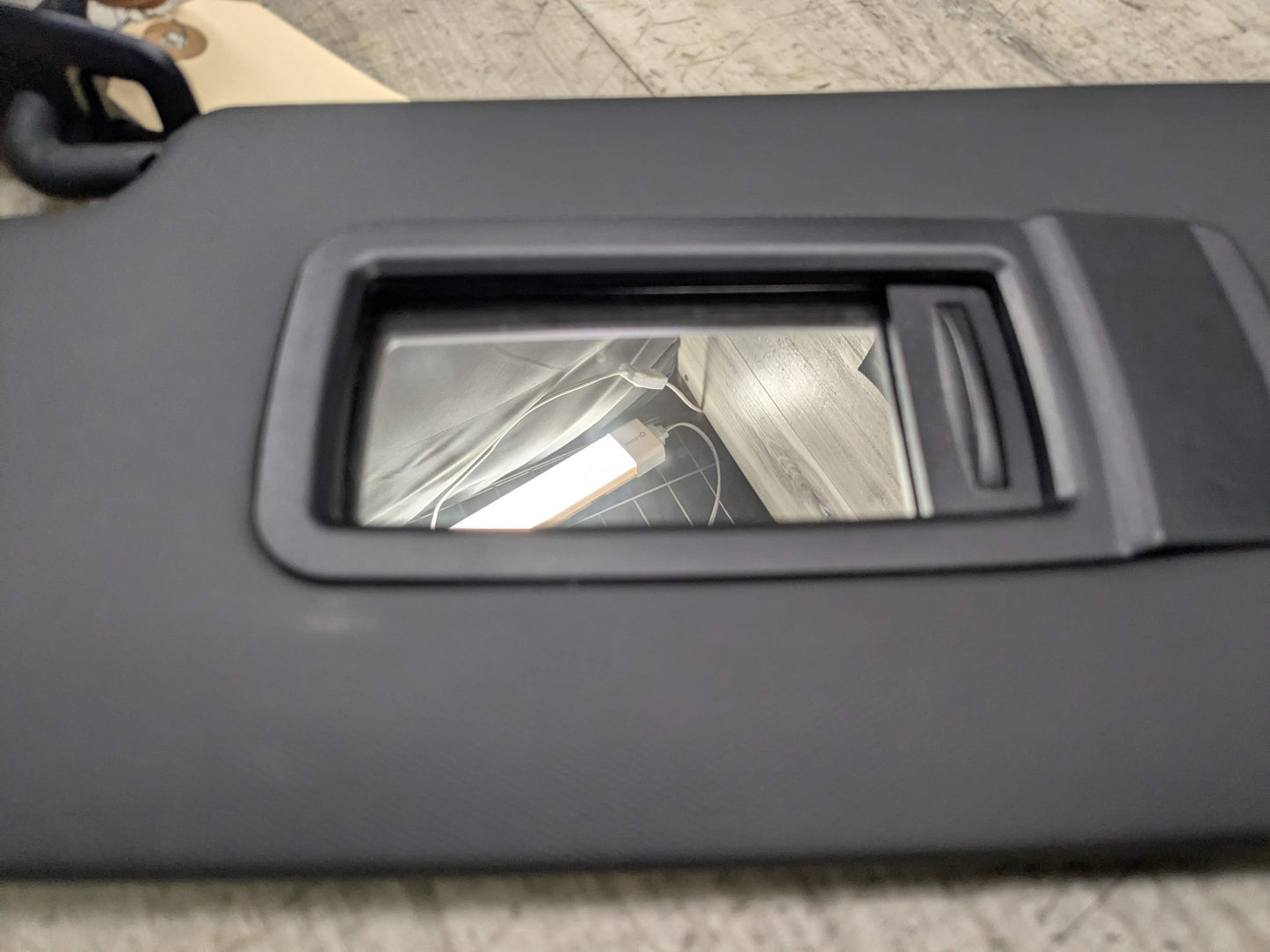 19-25 OEM BMW G20 G80 330 M340 M3 Left Driver Side Interior Sun Visor Black