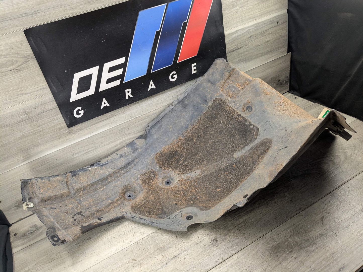 OEM BMW G20 330 M340 Front Left Driver Rearward Fender Liner Wheel Splash Shield