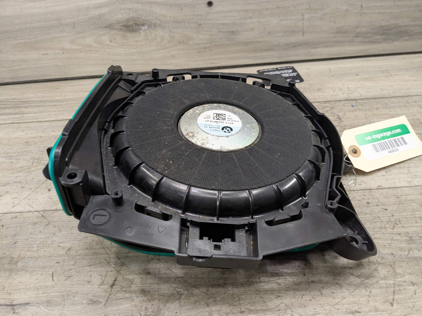 OEM BMW G20 G22 G23 G26 G42 G80 G82 Left Driver Sub Subwoofer Audio Speaker HIFI