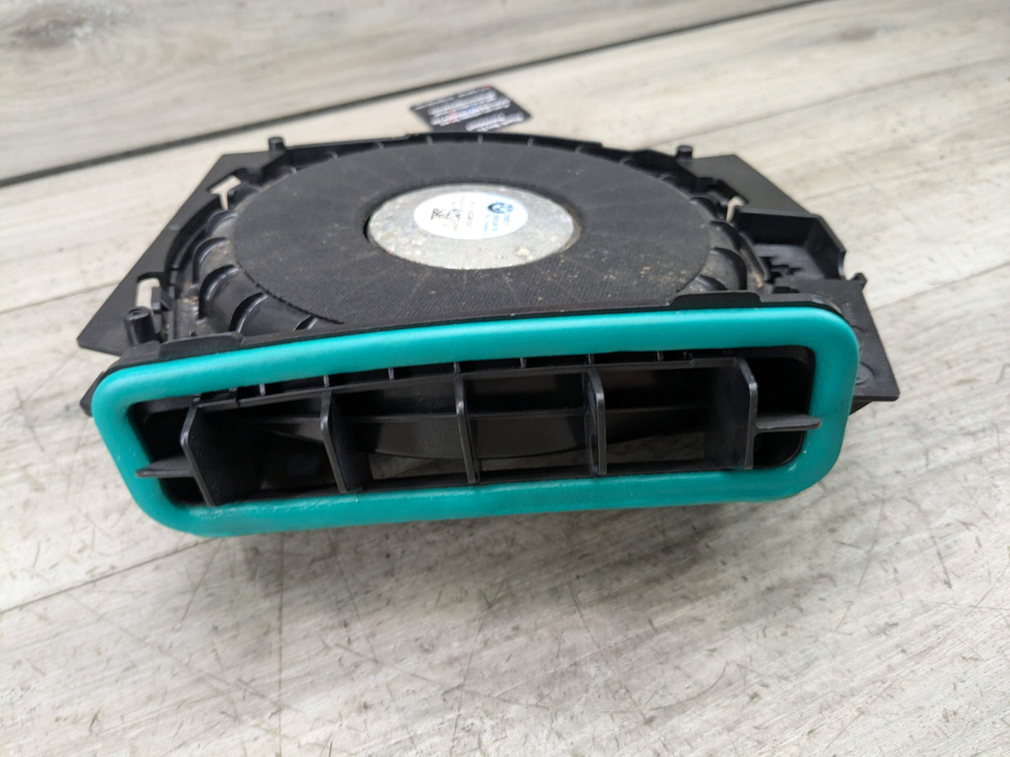 OEM BMW G20 G22 G23 G26 G42 G80 G82 Left Driver Sub Subwoofer Audio Speaker HIFI
