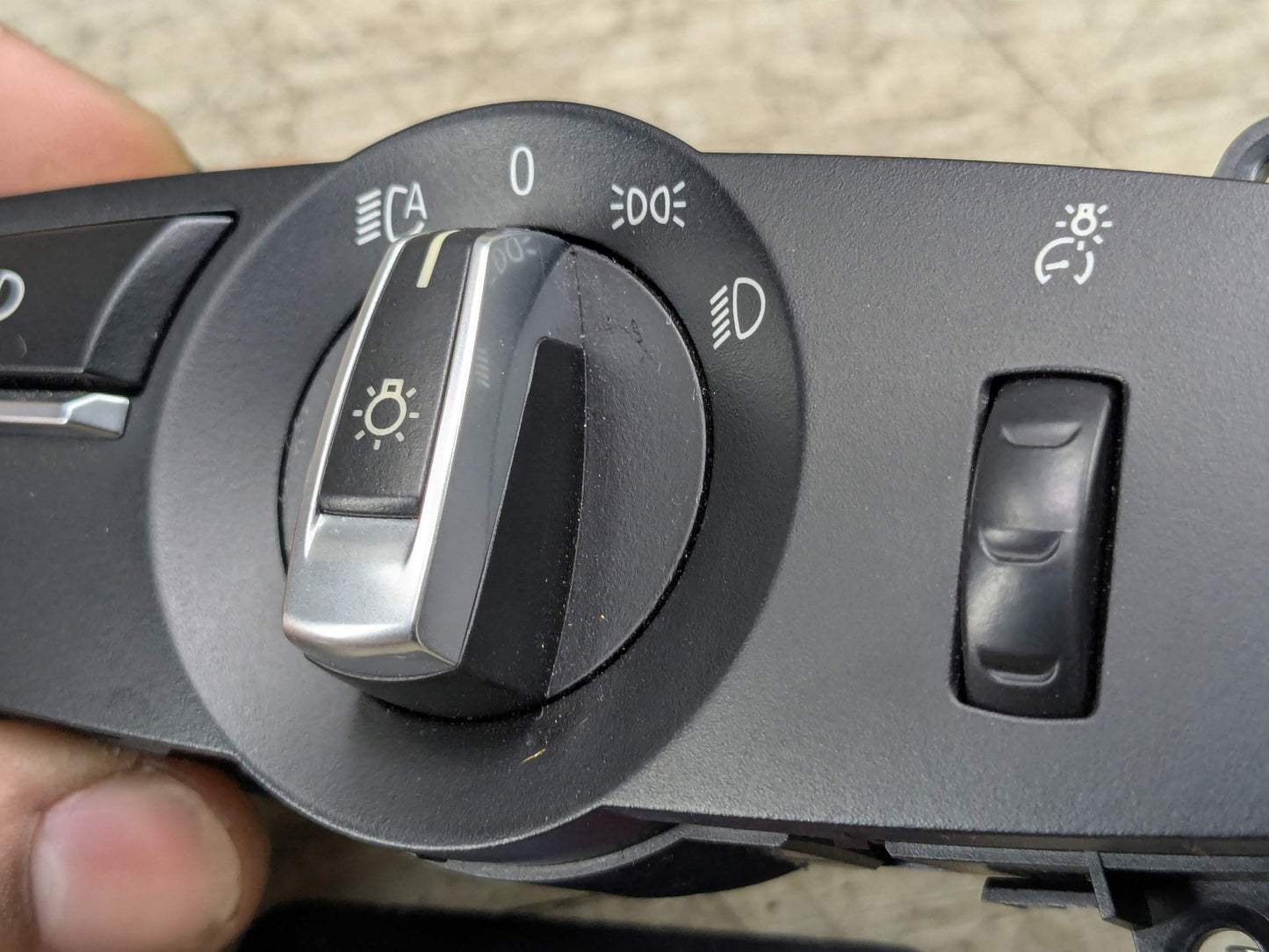 10-18 OEM BMW F13 F10 F06 F25 Headlight Switch Control Panel Light Module BLACK