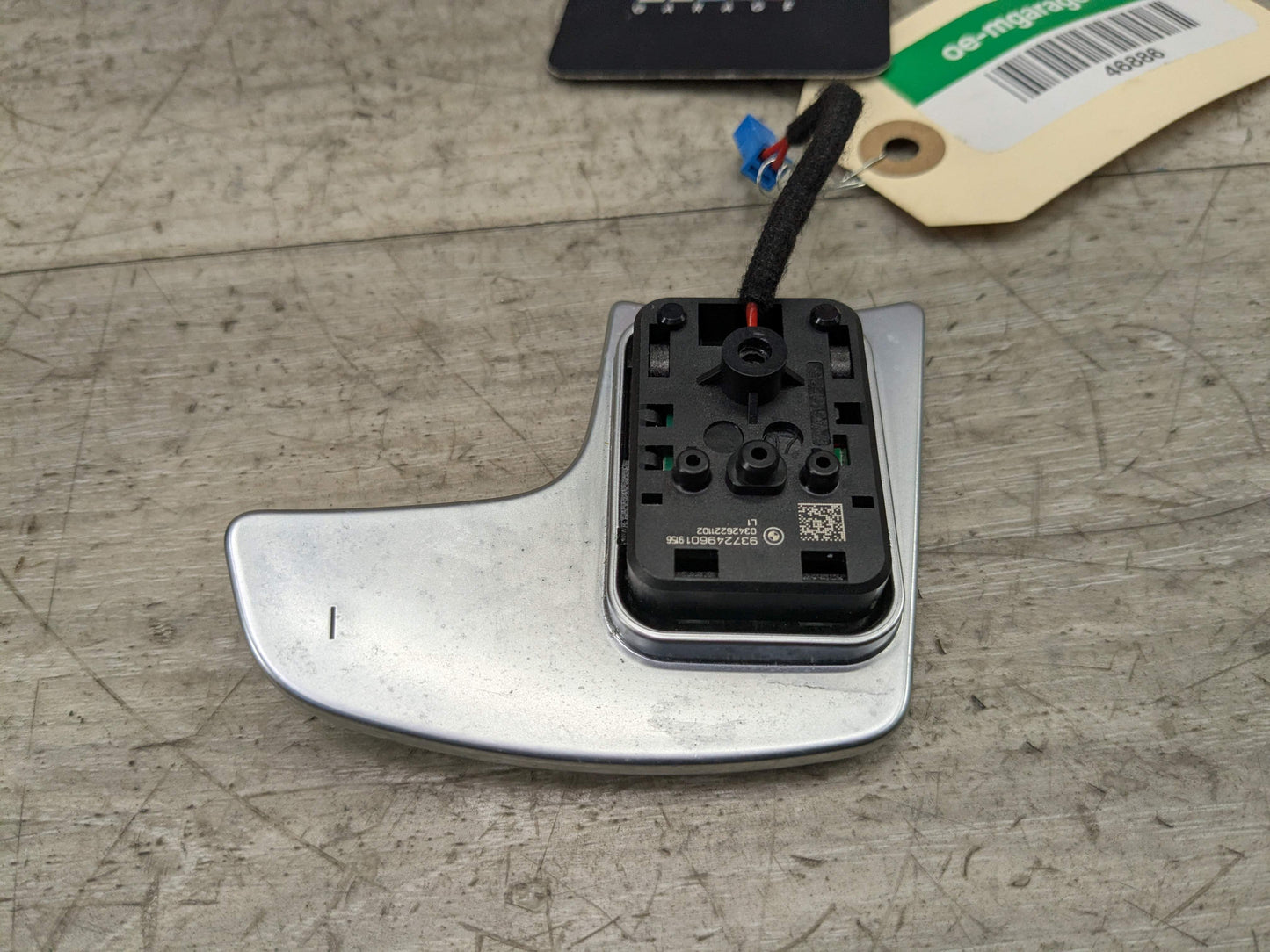 OEM BMW F44 G01 G05 G12 G20 G30 Left Down MINUS Steering Wheel Paddle Shifter