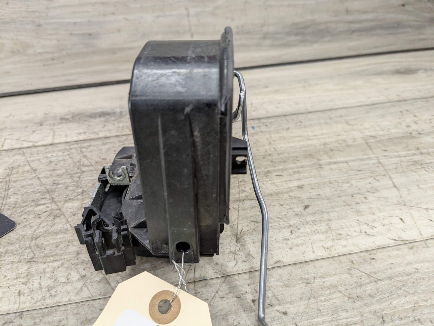 07-14 OEM BMW E70 E71 E72 X5 X6 Right Passenger Door Actuator Latch Lock