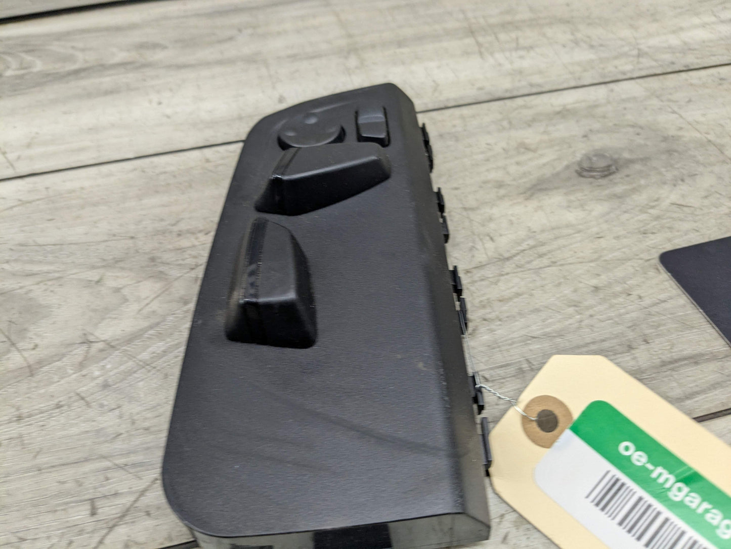 OEM BMW F22 F32 F33 F82 F83 G29 Front Right Passenger Seat Adjust Memory Switch