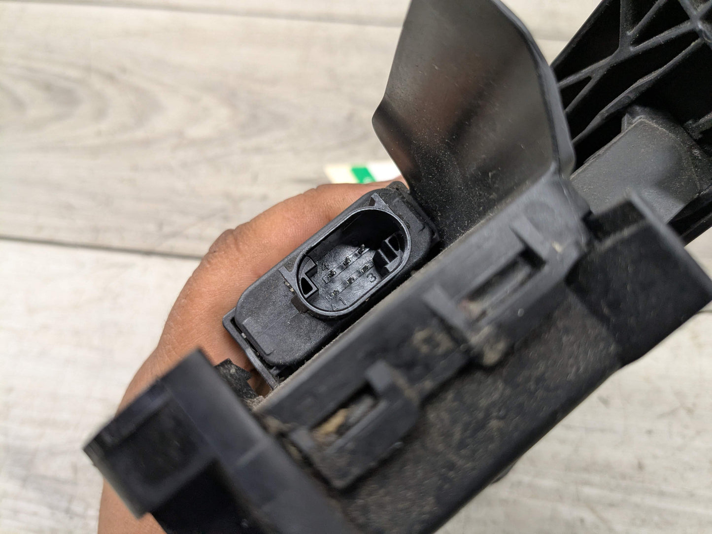 OEM BMW F15 F22 F25 F30 F36 F80 G01 G05 G20 X3 X5 Accelerator Throttle Gas Pedal