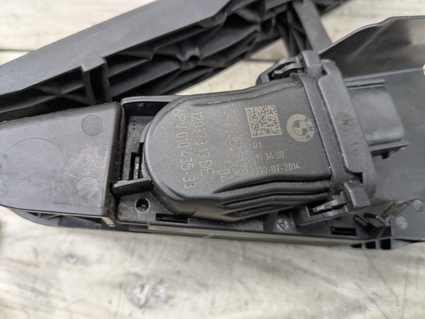 OEM BMW F15 F22 F25 F30 F36 F80 G01 G05 G20 X3 X5 Accelerator Throttle Gas Pedal