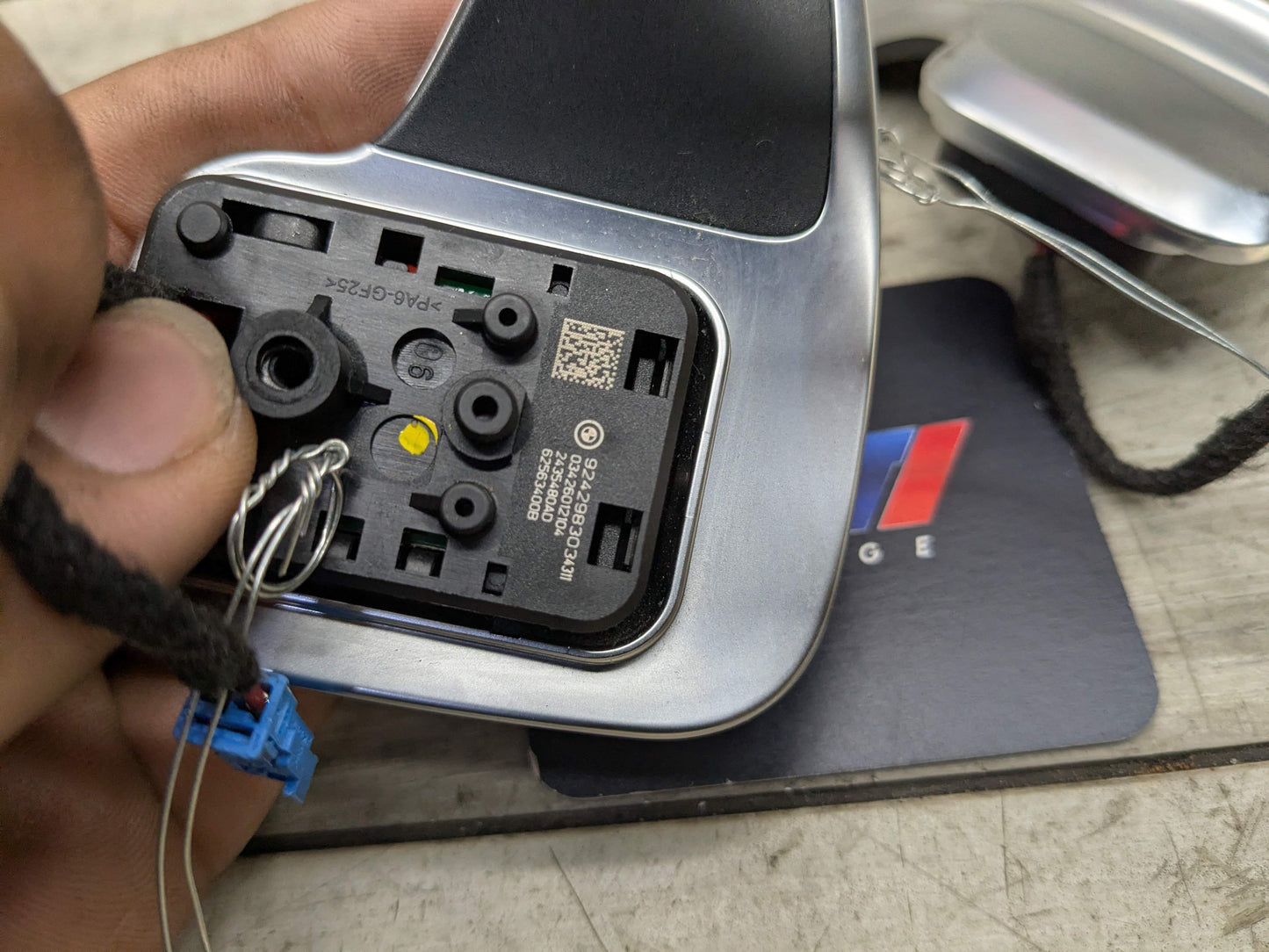 OEM BMW F15 F25 F30 F32 F33 F36 F48 X1 X3 X5 AT Paddle Shifter Plus Minus PAIR