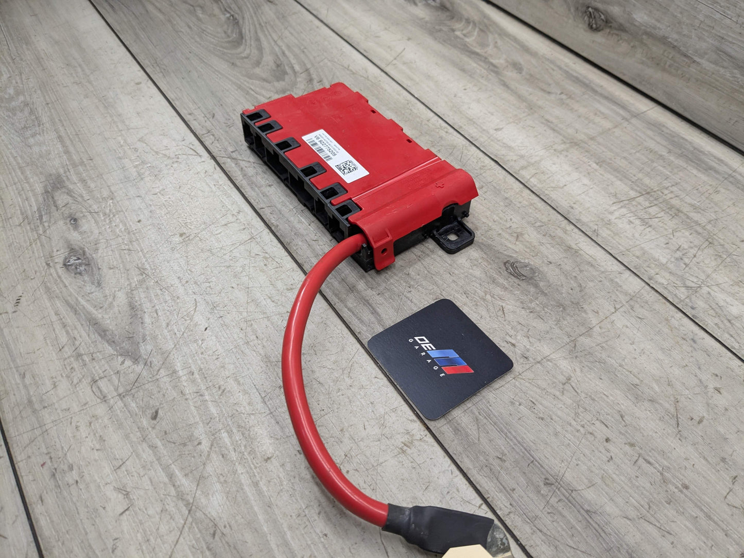 OEM BMW F22 F30 F32 F36 F80 F82 Positive Battery Distributor B+ Power Fuse Box