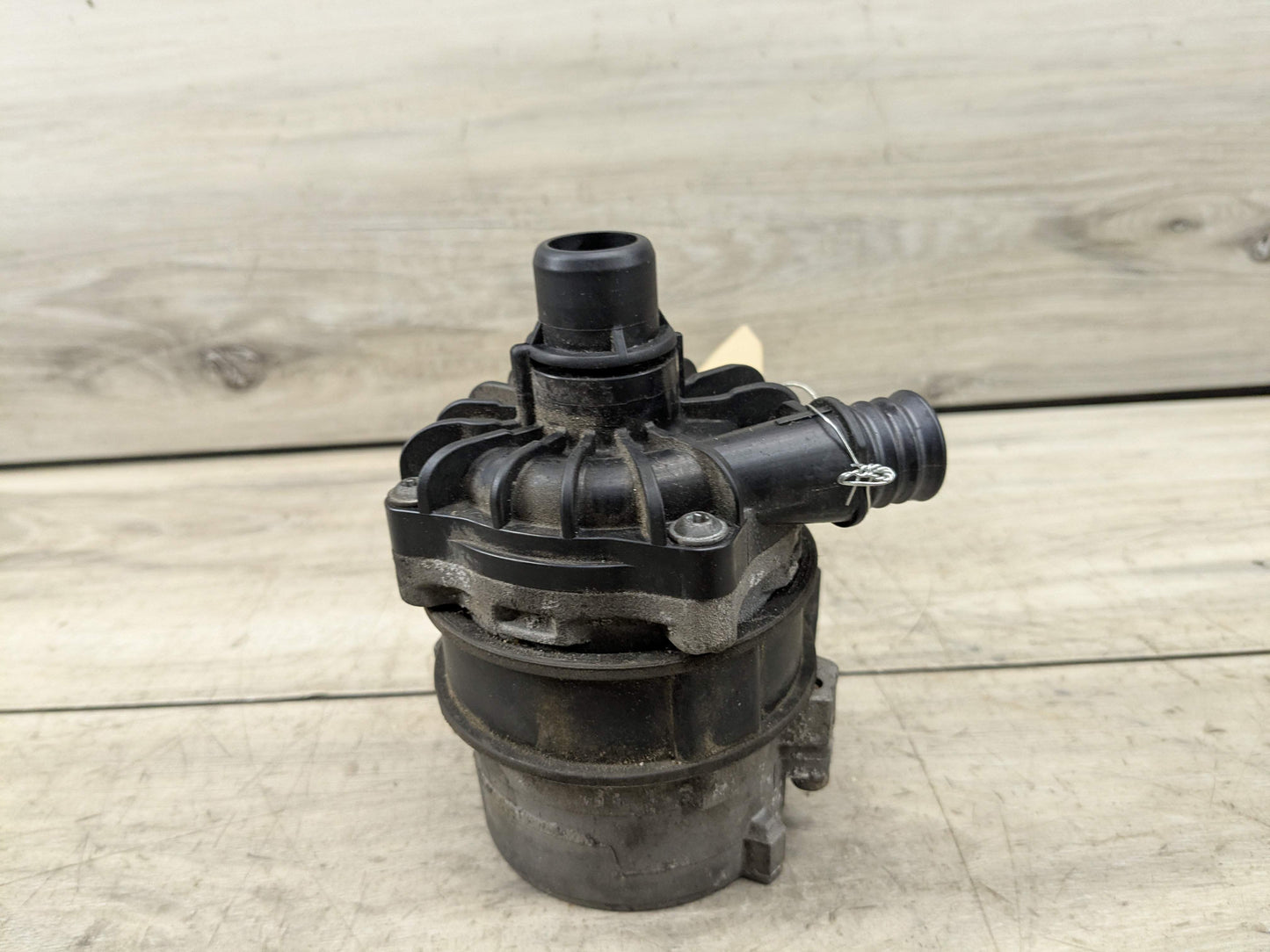 OEM BMW F22 F30 F32 F36 F87 335 435 Engine N55 Auxiliary Electric Water Pump
