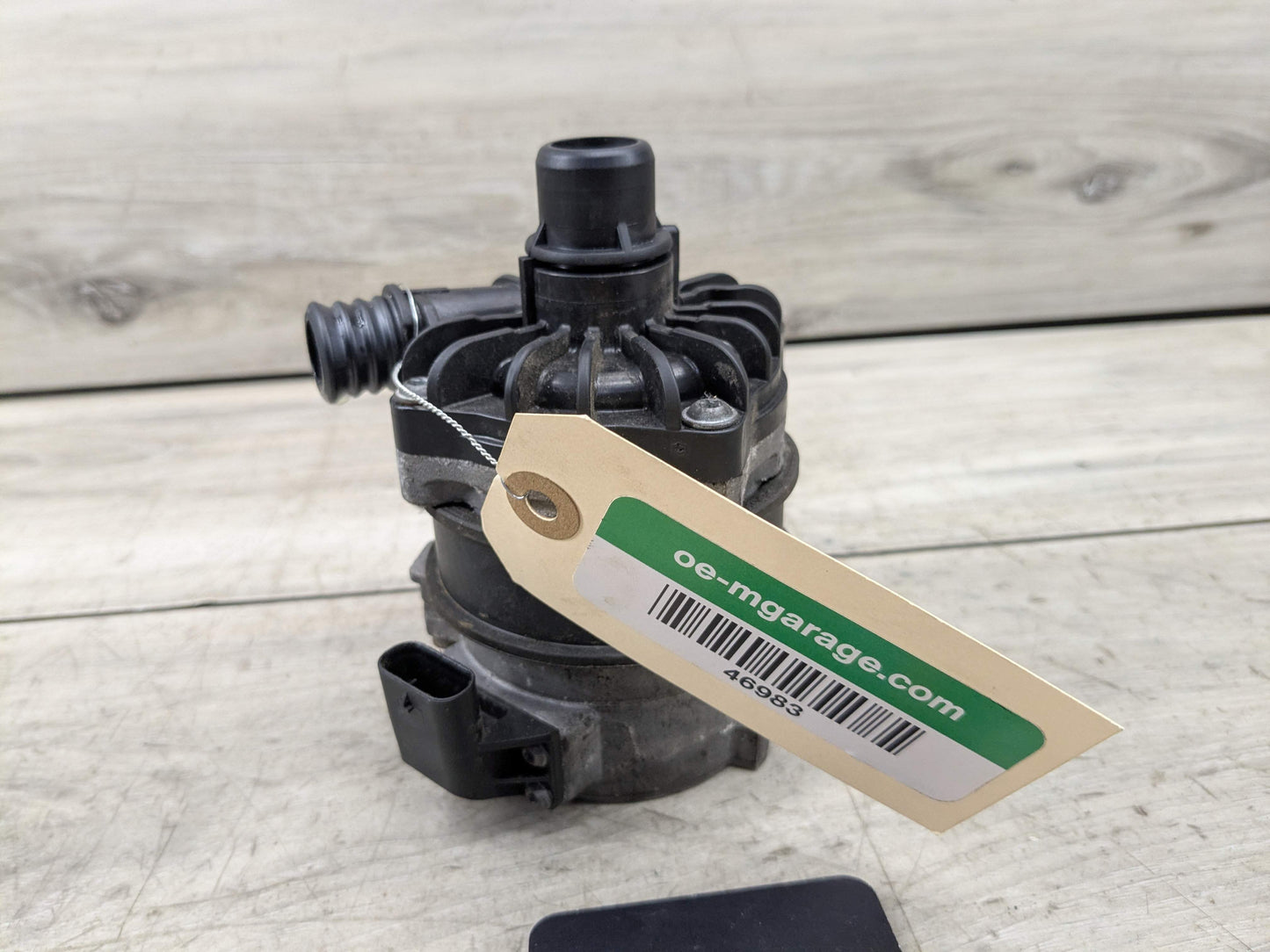 OEM BMW F22 F30 F32 F36 F87 335 435 Engine N55 Auxiliary Electric Water Pump