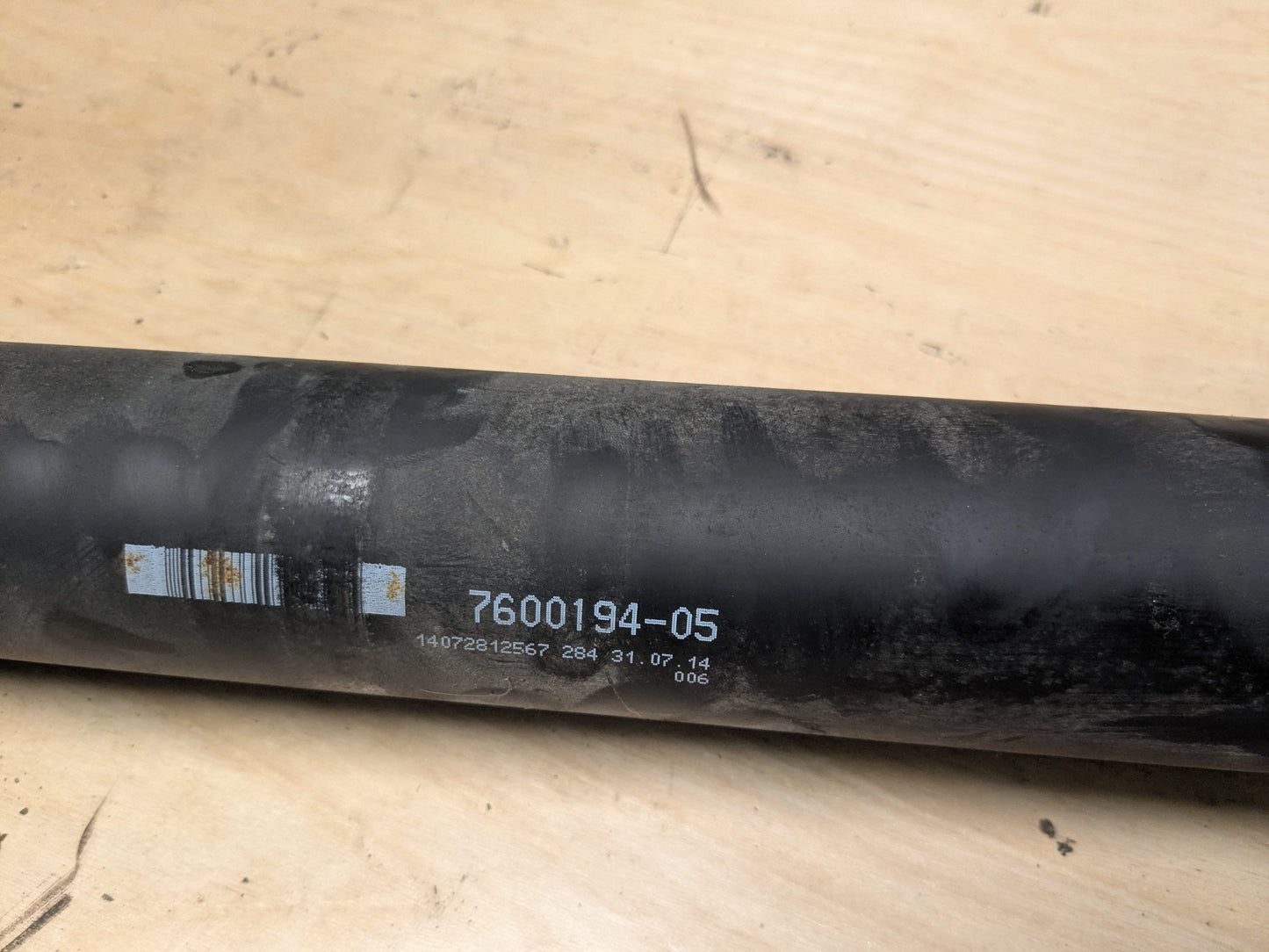 OEM BMW F30 F32 335 435 N55 AWD Rear Drive Shaft Propeller AUTOMATIC L=1327MM