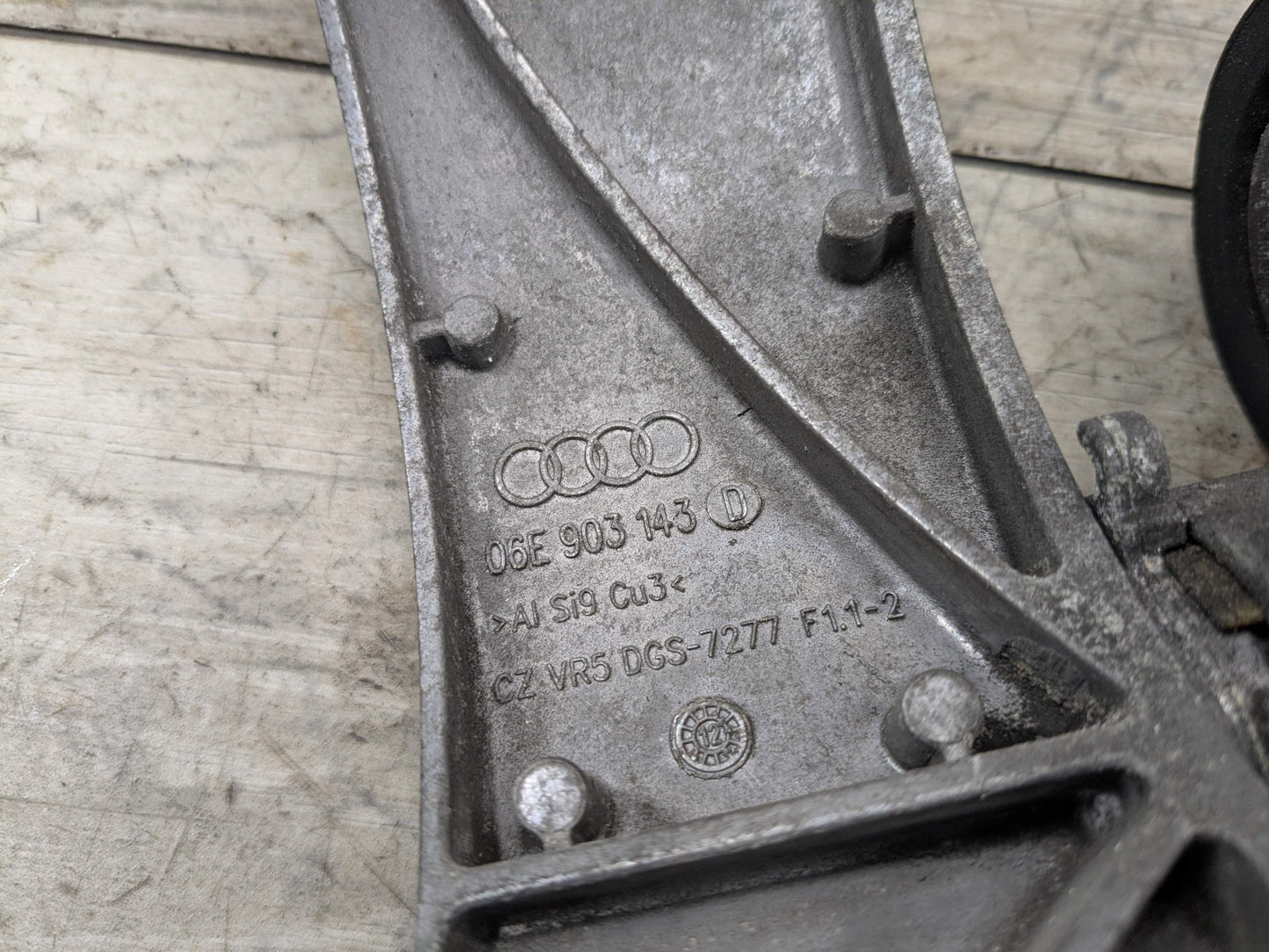 OEM AUDI A6 A7 Q5 Q7 S4 S5 SQ5 Alternator Bracket Mount Belt Tensioner