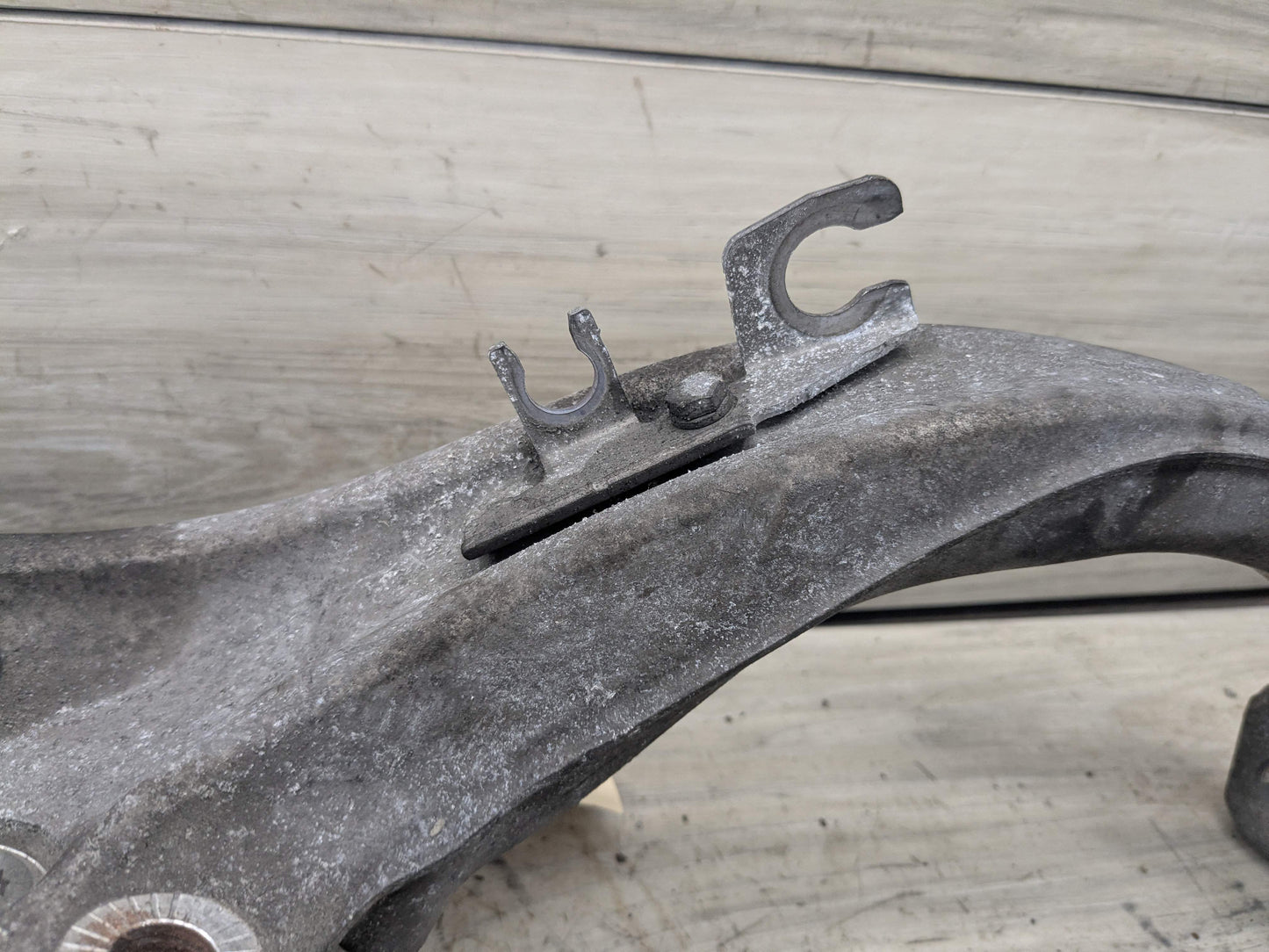 09-18 OEM AUDI A4 S4 S5 A6 S6 Q5 Front Right Passenger Spindle Carrier Knuckle