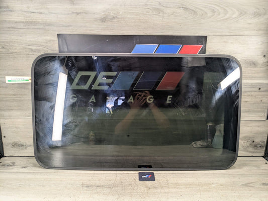 14-20 OEM BMW F32 F36 F82 428 430 435 440 M4 Sunroof Sun Roof Glass Panel Cover