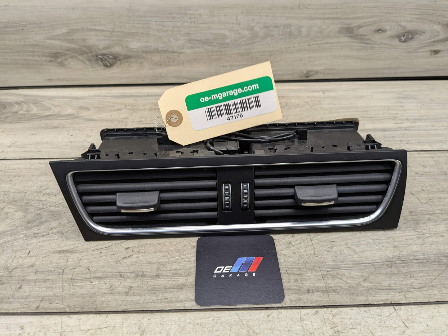 12-17 OEM AUDI A4 A5 S4 S5  Center Dashboard AC Air Vent Grille Trim