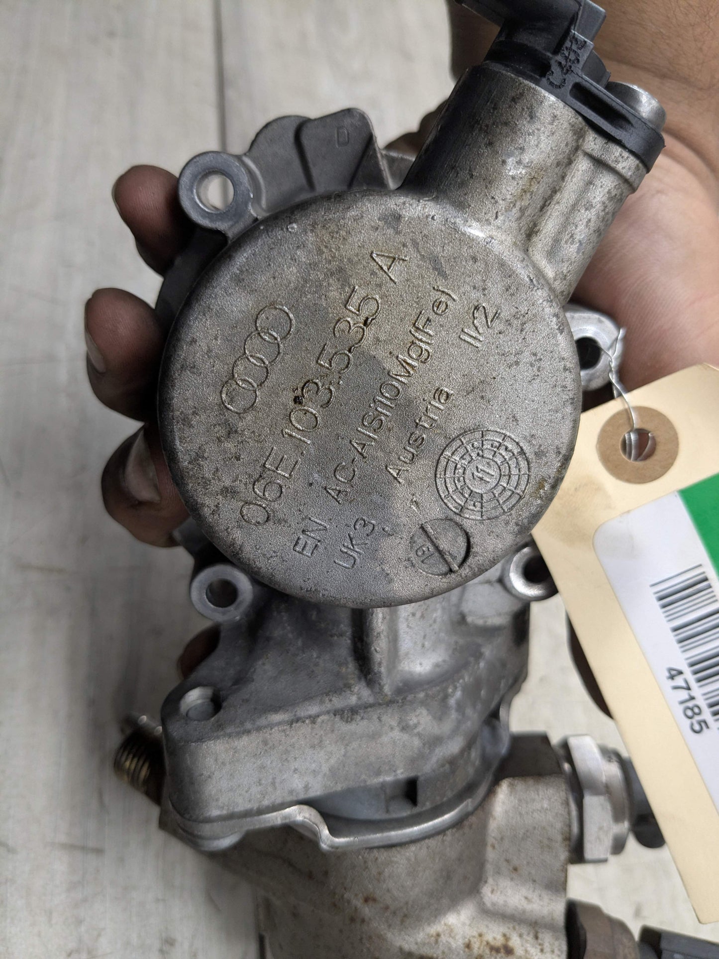 12-17 OEM AUDI PORSCHE A6 A7 S5 Engine 3.0L High Pressure Fuel Pump